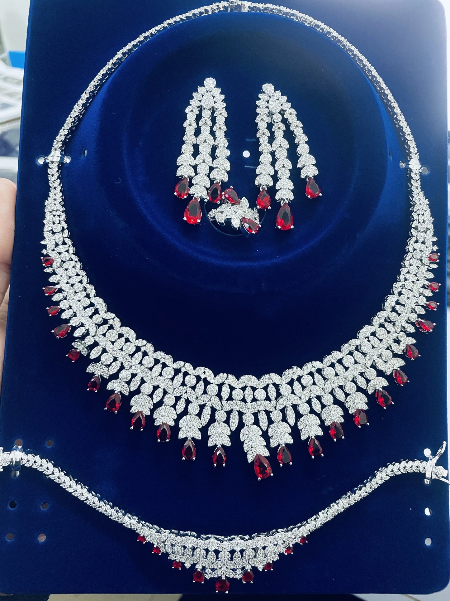 2024 New 4-piece Bride Zirconia Full Set Women's Party Jewelry Set Dubai Nigeria Crystal Wedding Jewelry Set