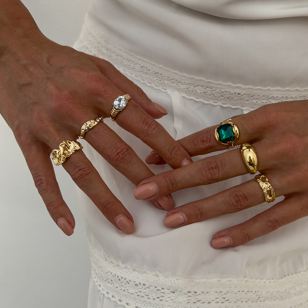 Fashionable Hollow Inlaid Irregular Ring Vintage Alloy Wrinkled Ring Set