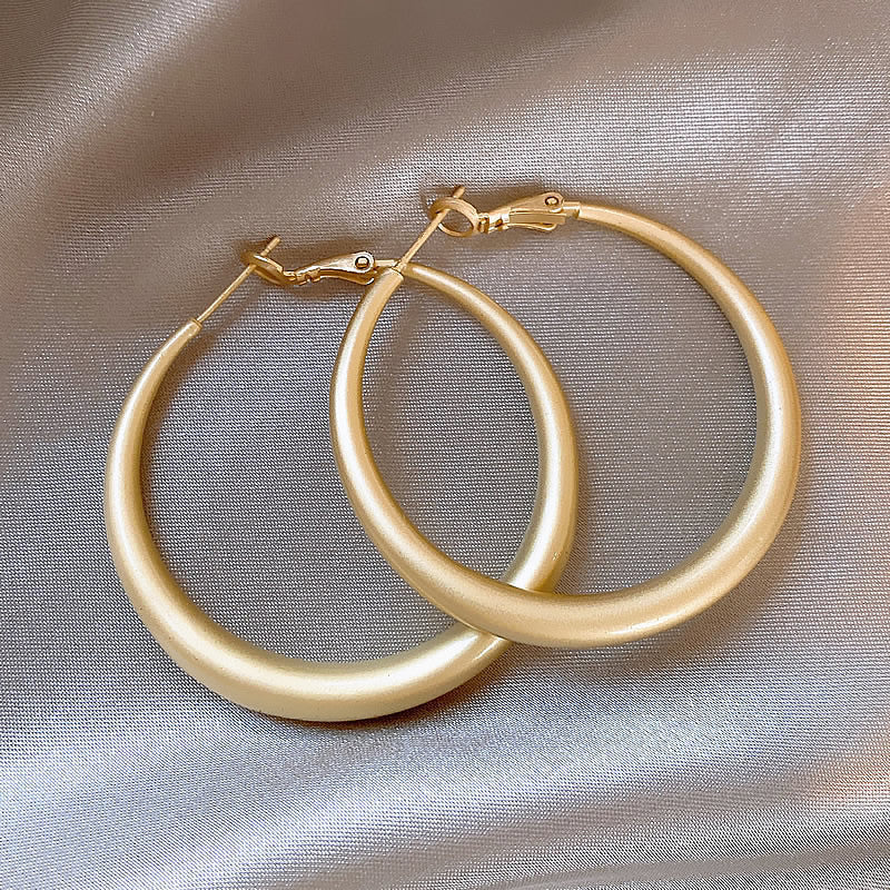 Simple Heart Circle Earrings Fashion Versatile Geometric Ear Clips Ear Studs Light Luxury High-end Feel Earrings for Women