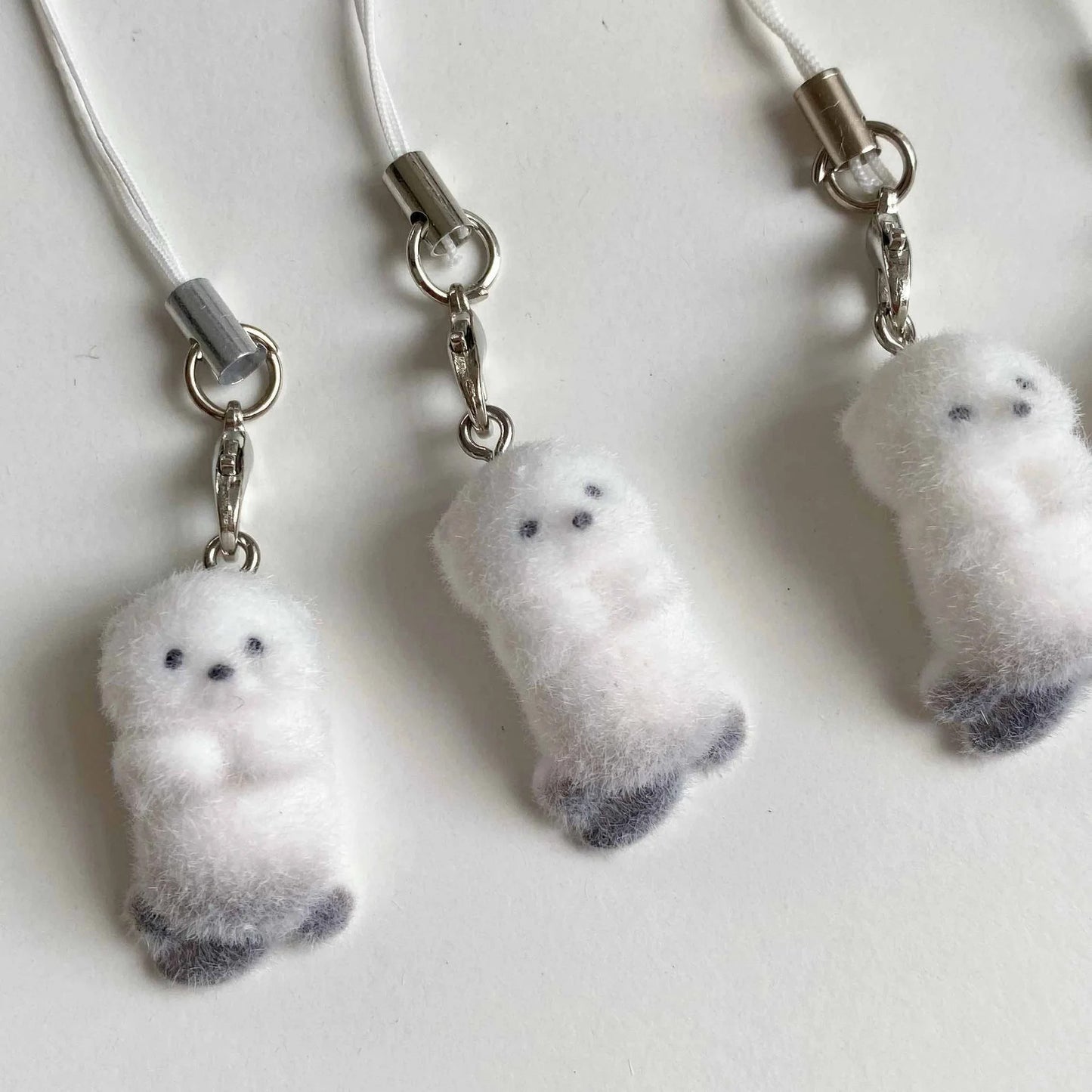 Ins Style Cute Seal Shape 3D Keychain Phone Charms Strap Kawaii Plush Flocking Pendant for Airpods Schoolbag