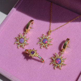Retro Personality Photo Box Pendant Necklace Openable DIY Pendant Hollow Design Transparent Box 18K Gold Color Retention