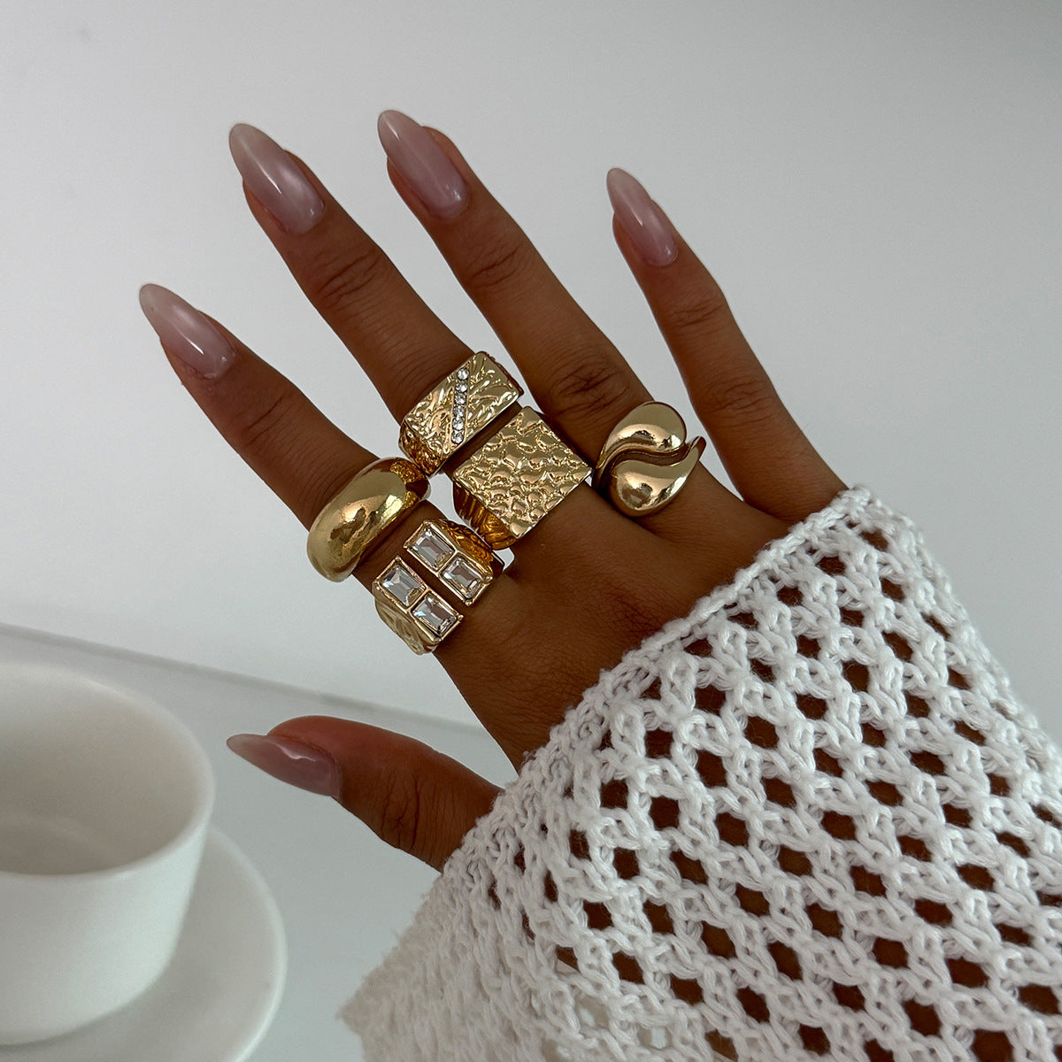 Fashionable Hollow Inlaid Irregular Ring Vintage Alloy Wrinkled Ring Set