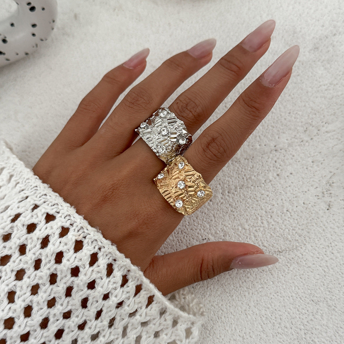 Fashionable Hollow Inlaid Irregular Ring Vintage Alloy Wrinkled Ring Set