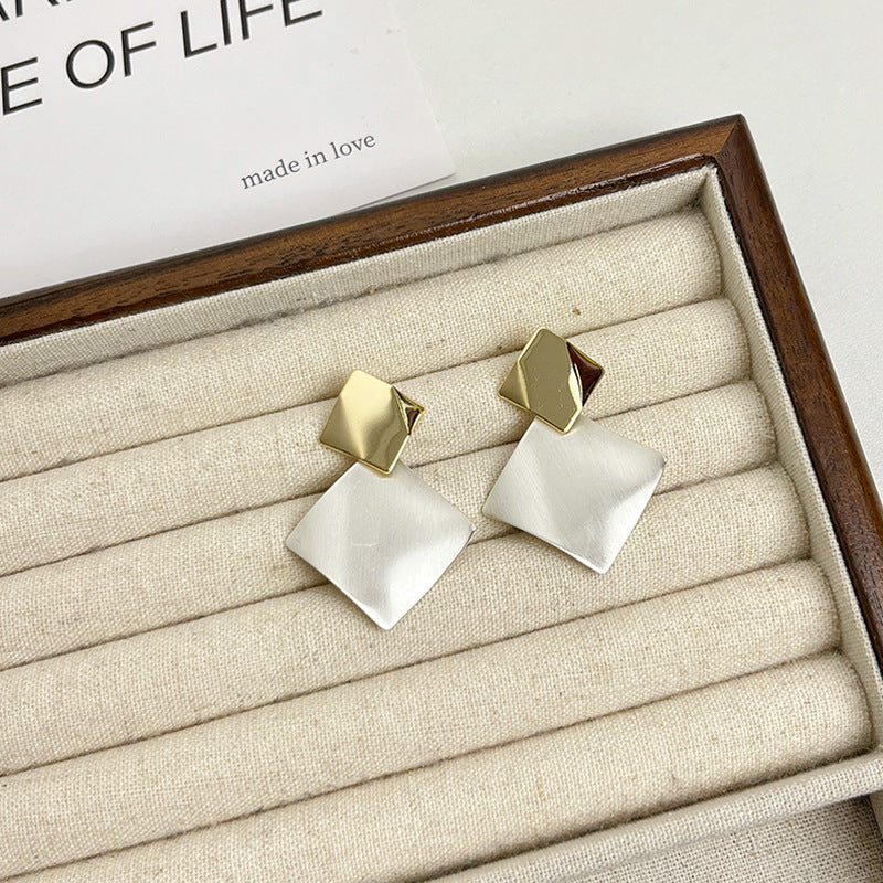 Trendy Color-Block Brushed Silver Rhombus Earrings Personality 925 Silver Needle Women's Stud Earrings 2025 New High-End Fashion