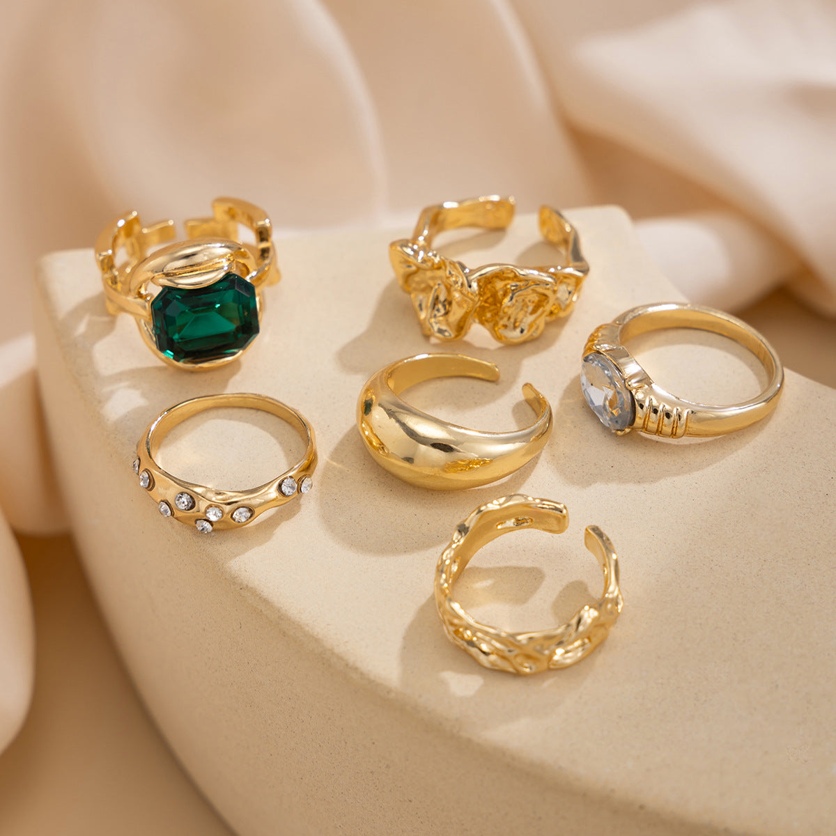 Fashionable Hollow Inlaid Irregular Ring Vintage Alloy Wrinkled Ring Set