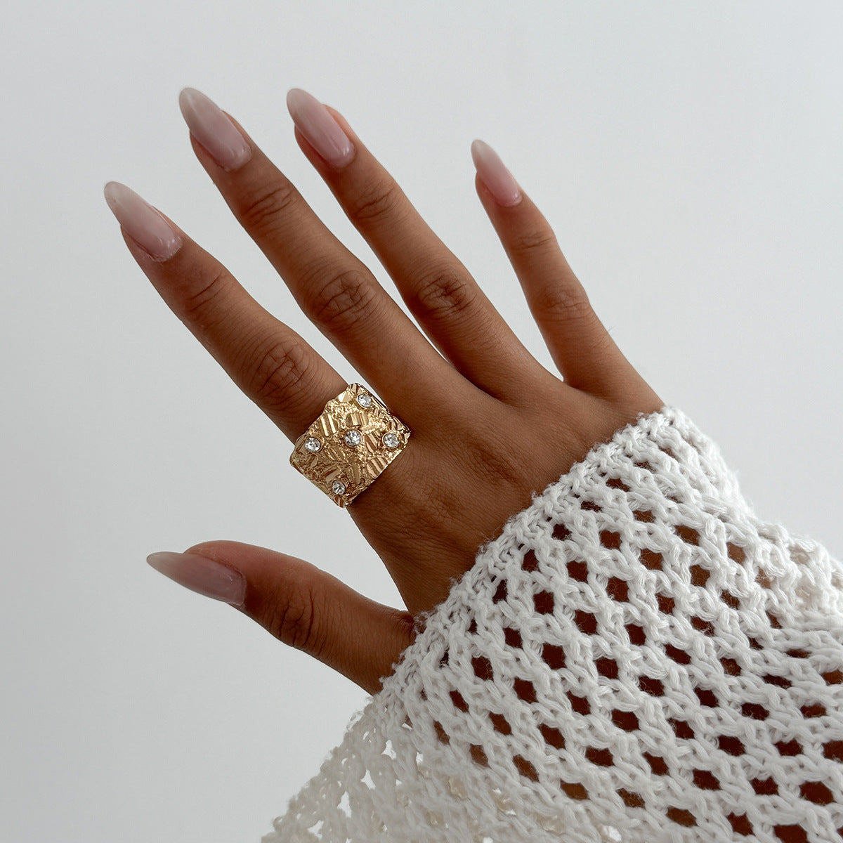 Fashionable Hollow Inlaid Irregular Ring Vintage Alloy Wrinkled Ring Set