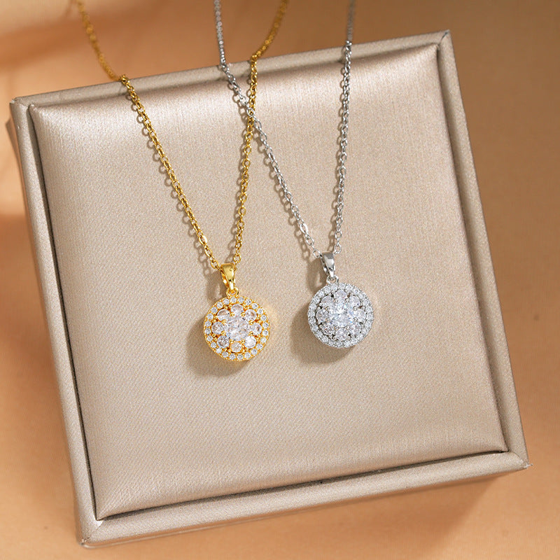 Elegant Inlaid Zircon Exquisite Titanium Steel Necklace for Women Fashionable Versatile Internet Celebrity Collarbone Chain Niche Light Luxury Jewelry
