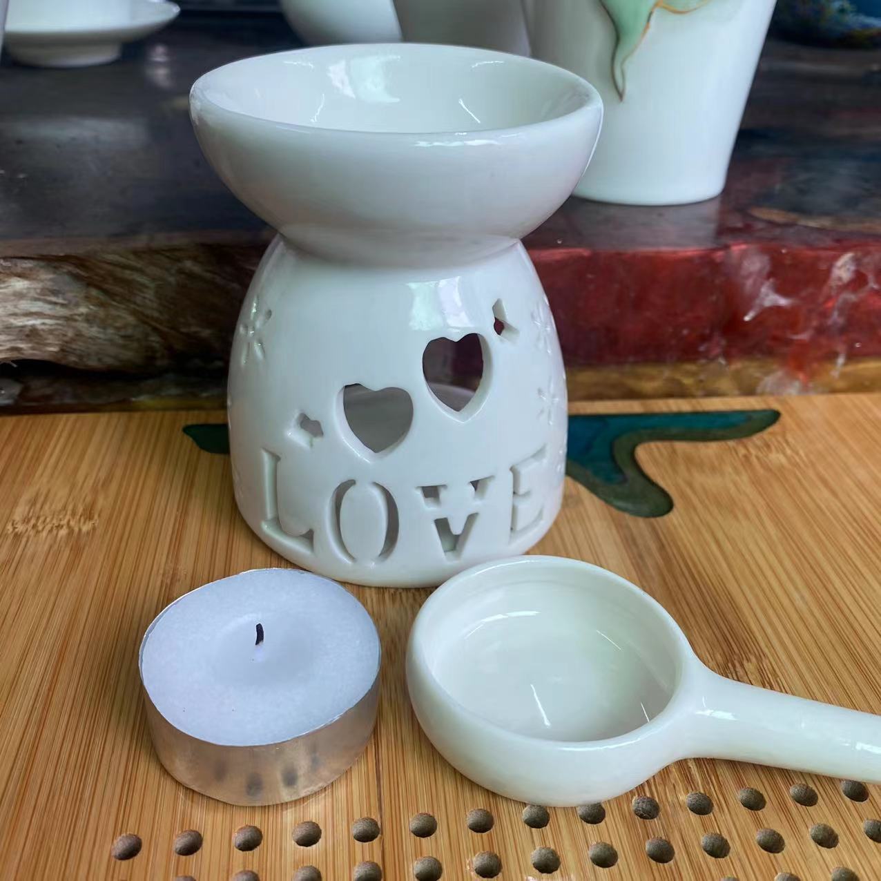 Multi-Flower Hollow Cute Version Small Porcelain Candle Essential Oil Aromatherapy Burner Ceramic Aromatherapy Lamp