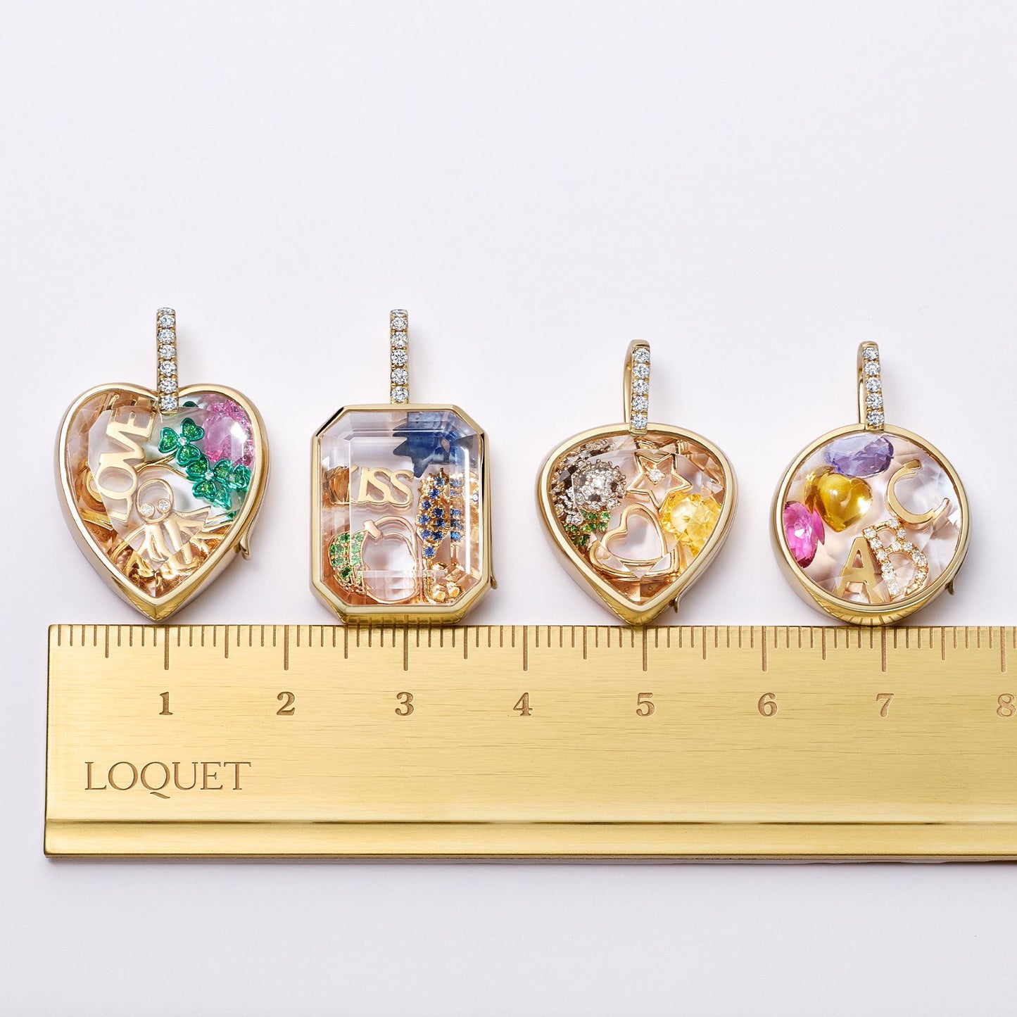 Retro Personality Photo Box Pendant Necklace Openable DIY Pendant Hollow Design Transparent Box 18K Gold Color Retention