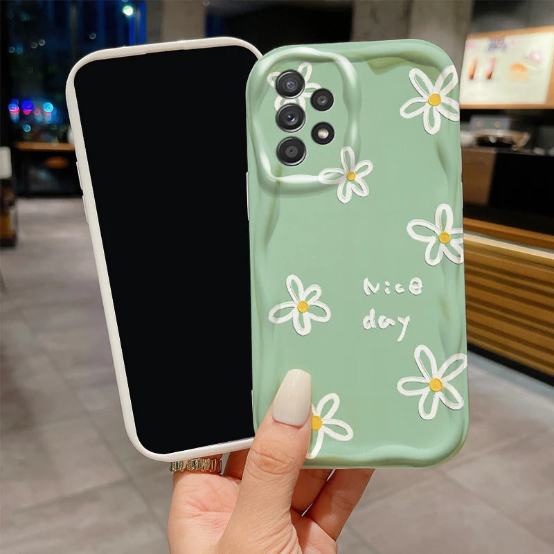 Green And Sweet Flowers For Samsung S24 S23 S21 S20 Ultra Plus FE A73 A72 A71 A51 A31 A05S A05 A04 5G Wave Oil Funda Phone Case