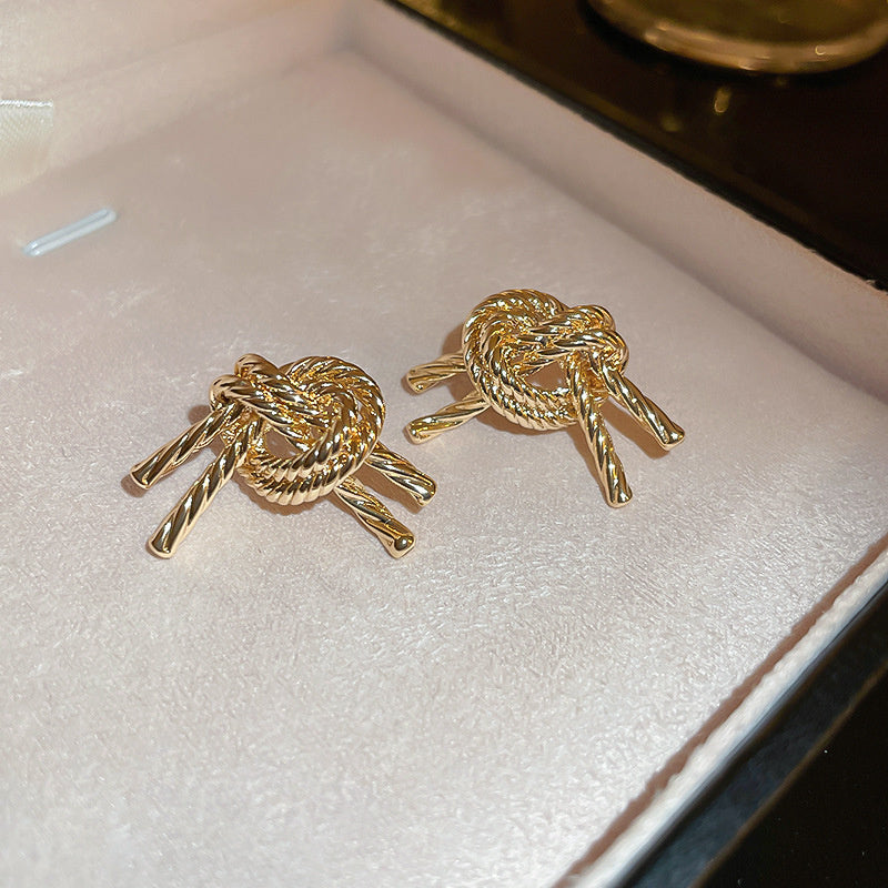 Vintage Earrings Fashion Versatile Ear Jewelry Niche Light Luxury High-end Accessories