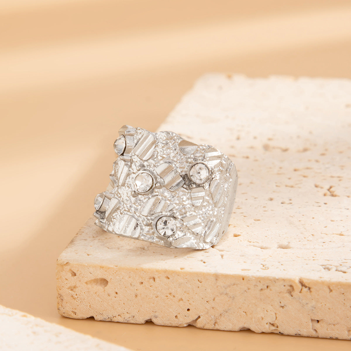 Fashionable Hollow Inlaid Irregular Ring Vintage Alloy Wrinkled Ring Set