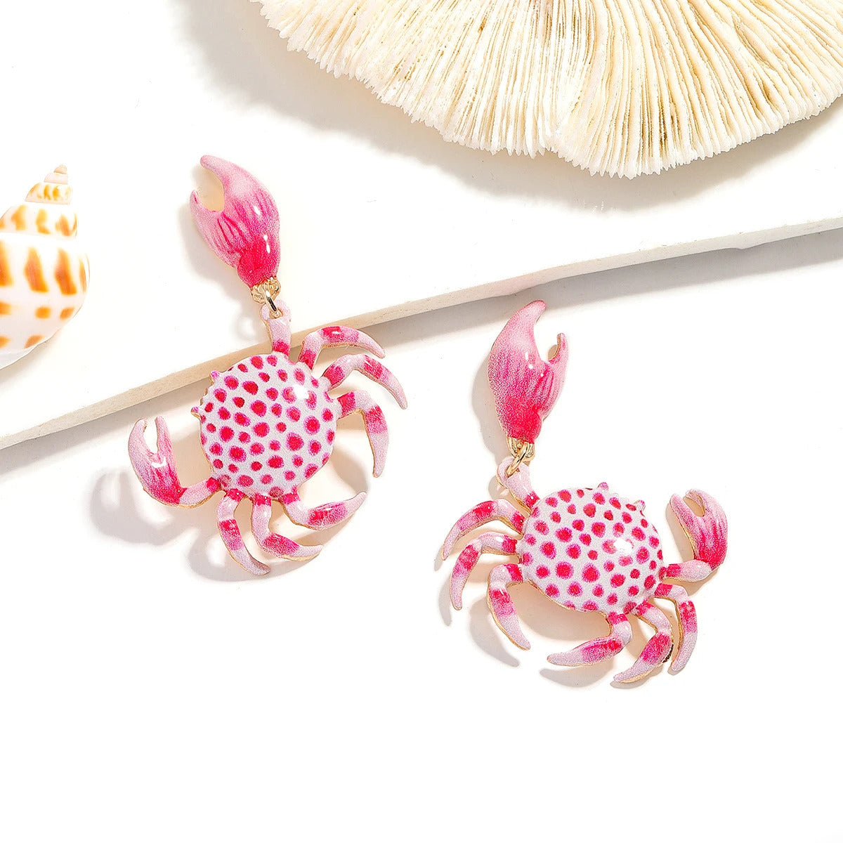 2025 New Design Fashion Enamel Crab Drop Earrings For Women Summer Vacation Beach Sea Animal Jewelry Cute And Fun Accessories