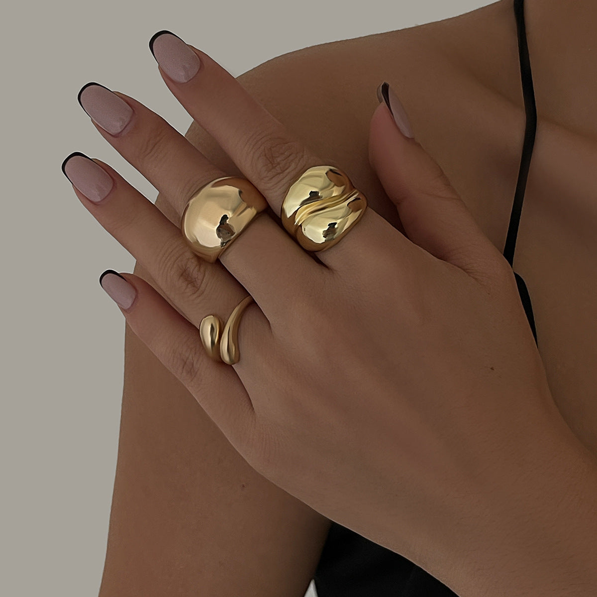 Ins Minimalist Style Trendy Exaggerated Mirror Versatile Ring Personality Alloy Hugging Ring