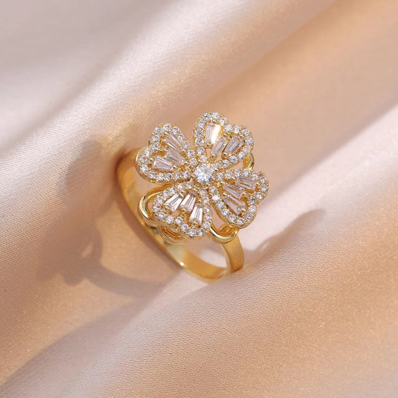 Rotating Ring for Women with Micro Paved Zircon, Elegant and Minimalist Style, Versatile Full Diamond Round Clover Ring Jewelry