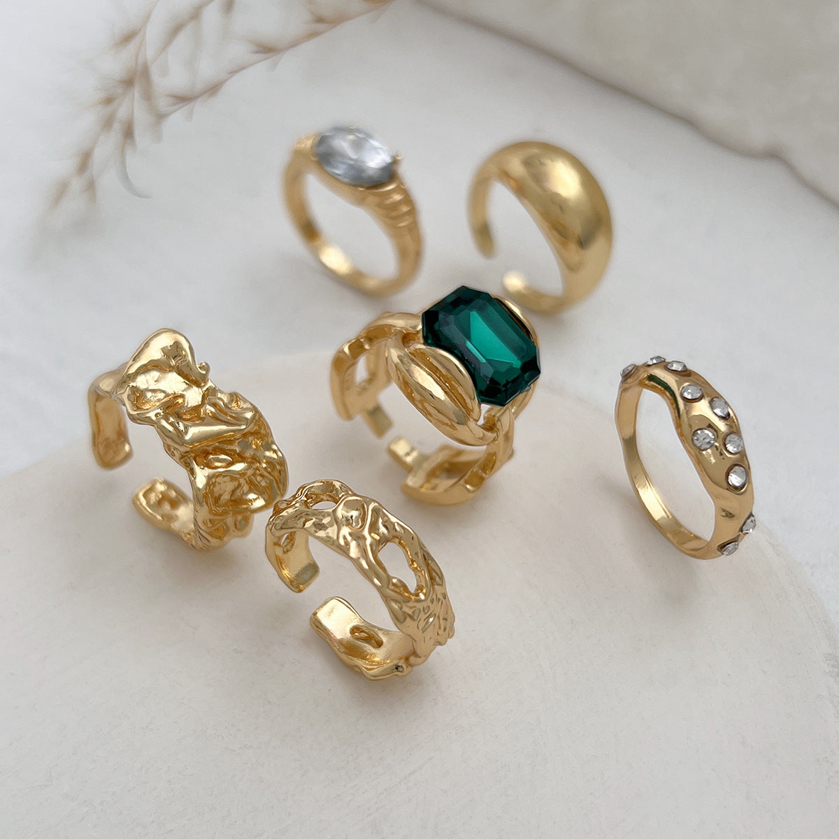 Fashionable Hollow Inlaid Irregular Ring Vintage Alloy Wrinkled Ring Set