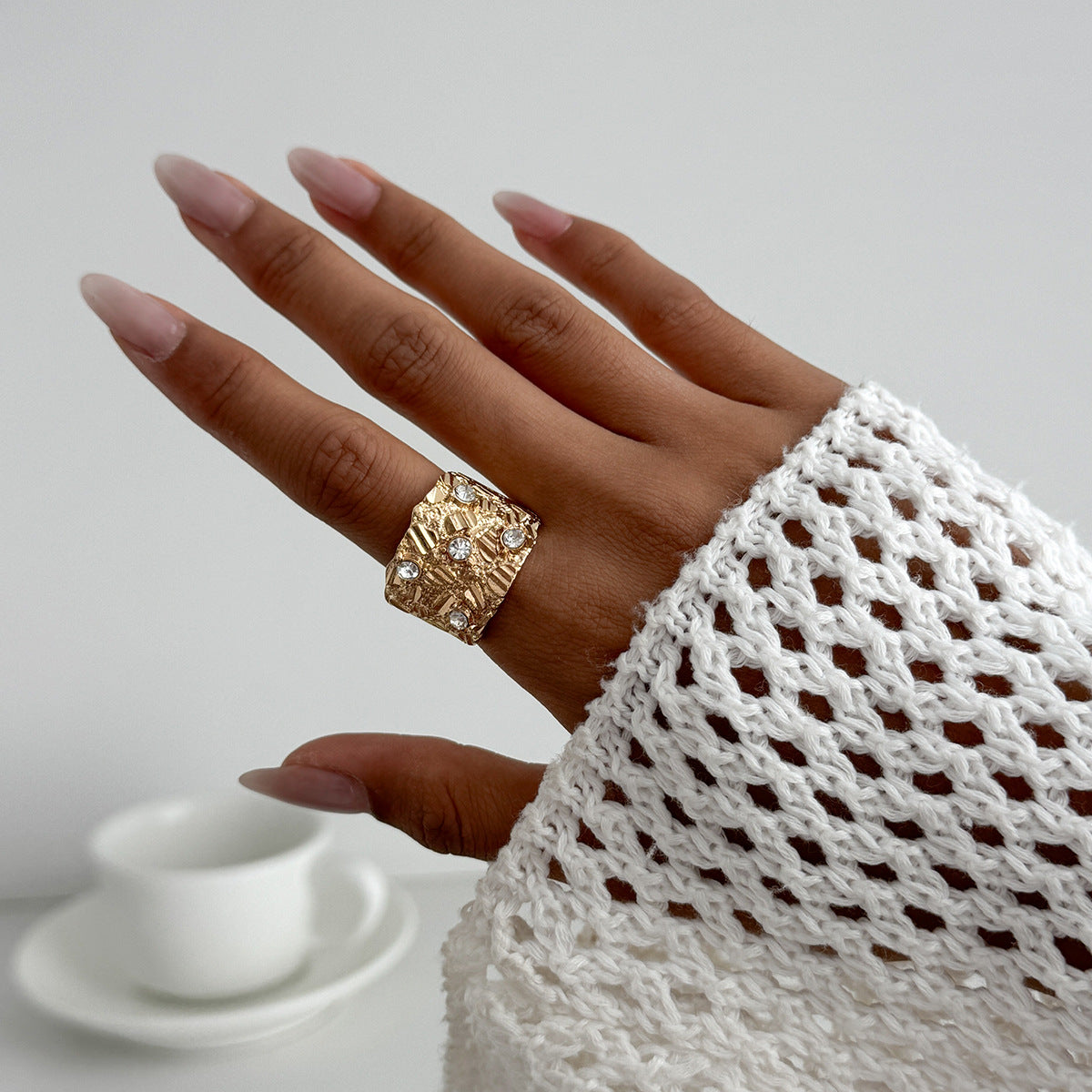 Fashionable Hollow Inlaid Irregular Ring Vintage Alloy Wrinkled Ring Set