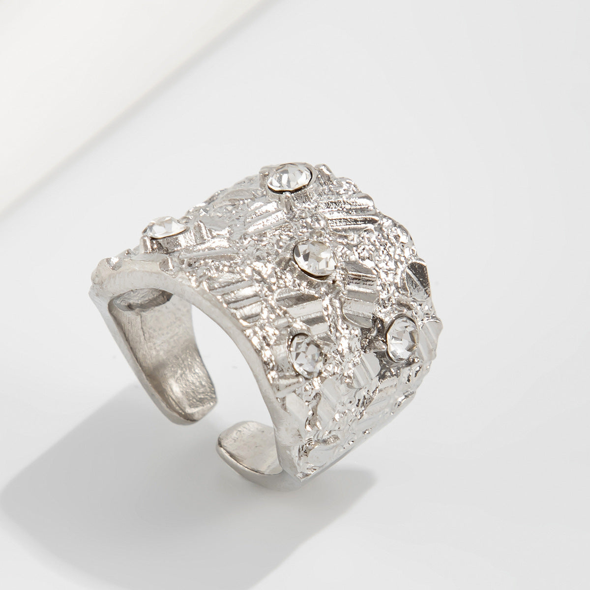 Fashionable Hollow Inlaid Irregular Ring Vintage Alloy Wrinkled Ring Set