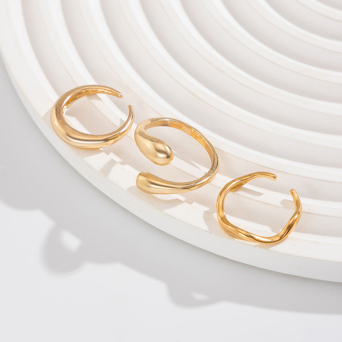 Ins Minimalist Style Trendy Exaggerated Mirror Versatile Ring Personality Alloy Hugging Ring