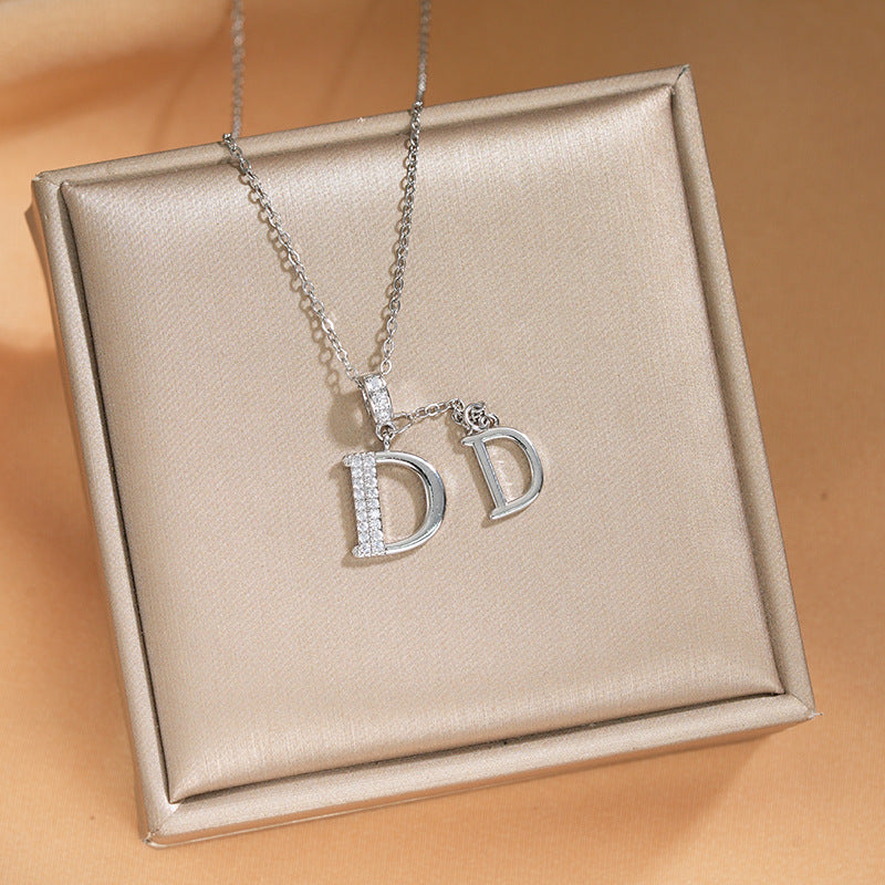 Elegant Inlaid Zircon Exquisite Titanium Steel Necklace for Women Fashionable Versatile Internet Celebrity Collarbone Chain Niche Light Luxury Jewelry