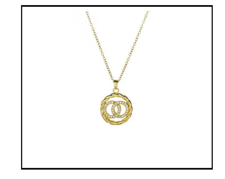 Elegant Inlaid Zircon Exquisite Titanium Steel Necklace for Women Fashionable Versatile Internet Celebrity Collarbone Chain Niche Light Luxury Jewelry