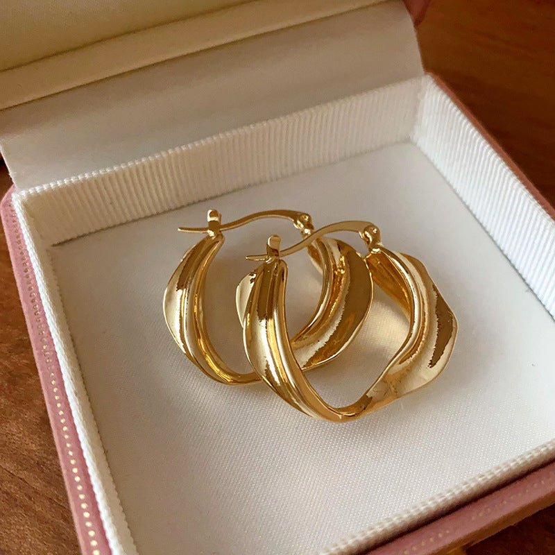 Simple Heart Circle Earrings Fashion Versatile Geometric Ear Clips Ear Studs Light Luxury High-end Feel Earrings for Women