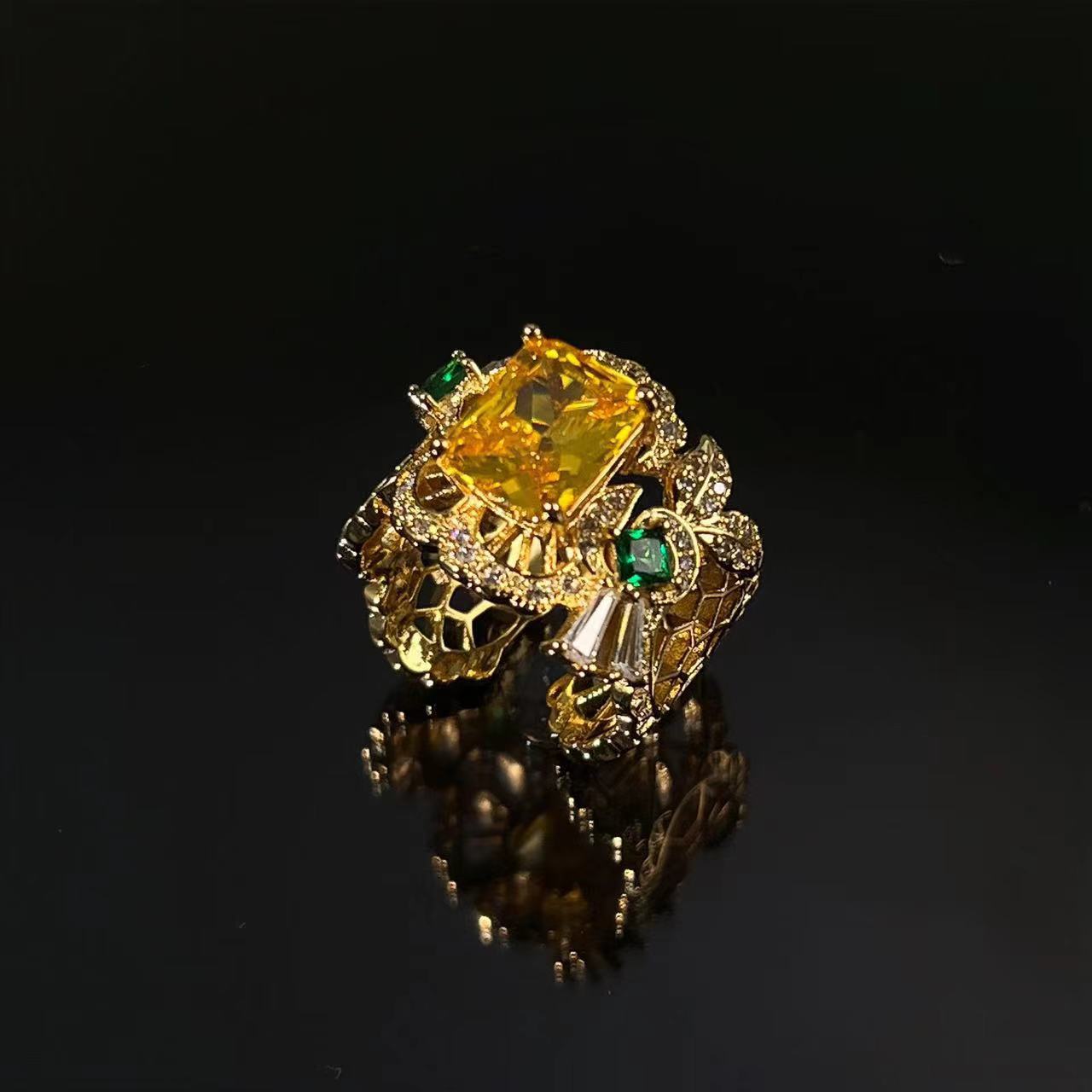 Vintage European and American Hot-Selling Retro Hollow Ring High-End Vintage Custom Temperament Versatile Gemstone Ring