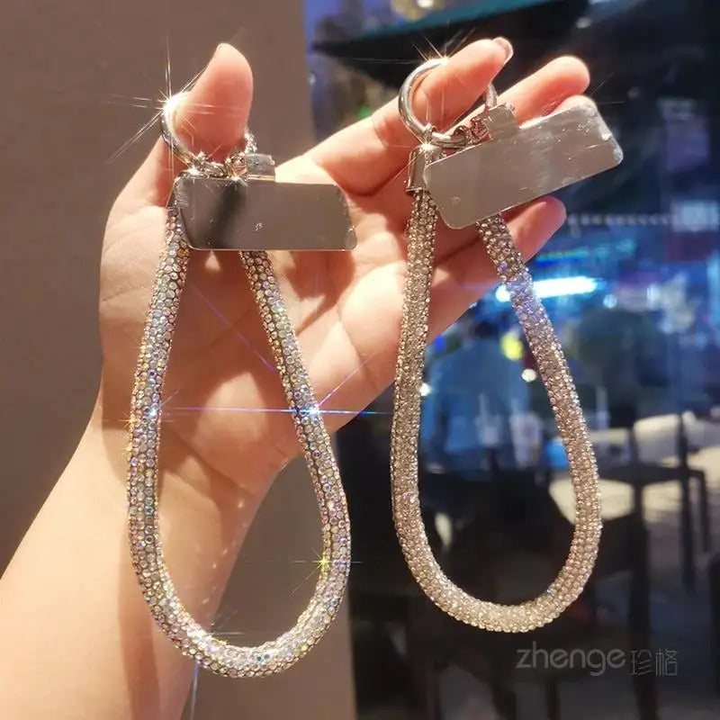 1pc Short Full Diamond Mobile Phone Lanyard Women's Small Fragrant Wind Short Wrist Case Universal Anyard Metal Clip Lanyard
