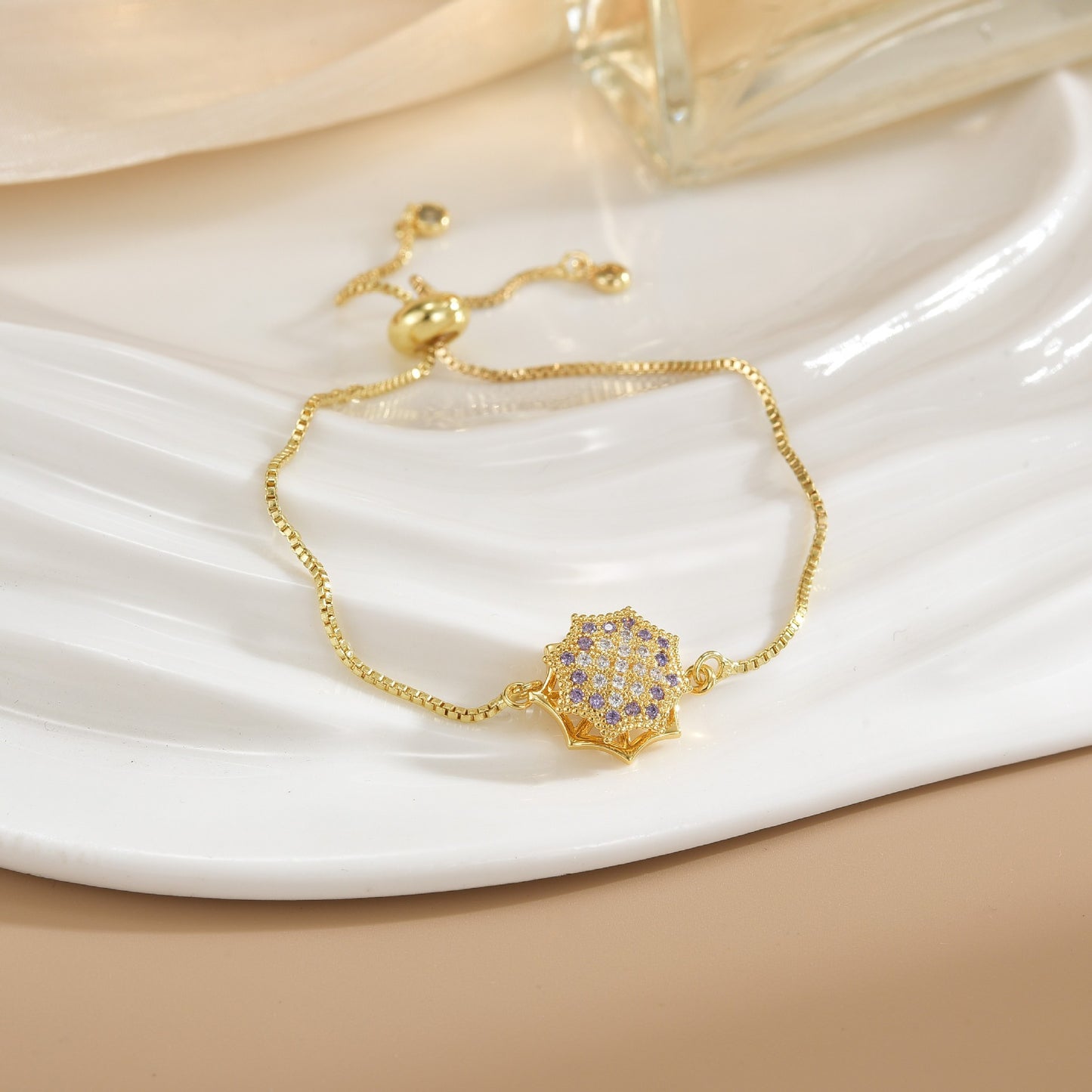 Rotatable Flower Color-Retaining Pure Copper Gold-Plated Bracelet with a Sense of Design and High-End Feel, Non-Fading Jewelry