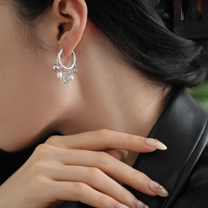 S925 Sterling Silver Pearl Tassel Earrings for Women Fashion Retro Vintage Gold Texture Palace Style Earrings