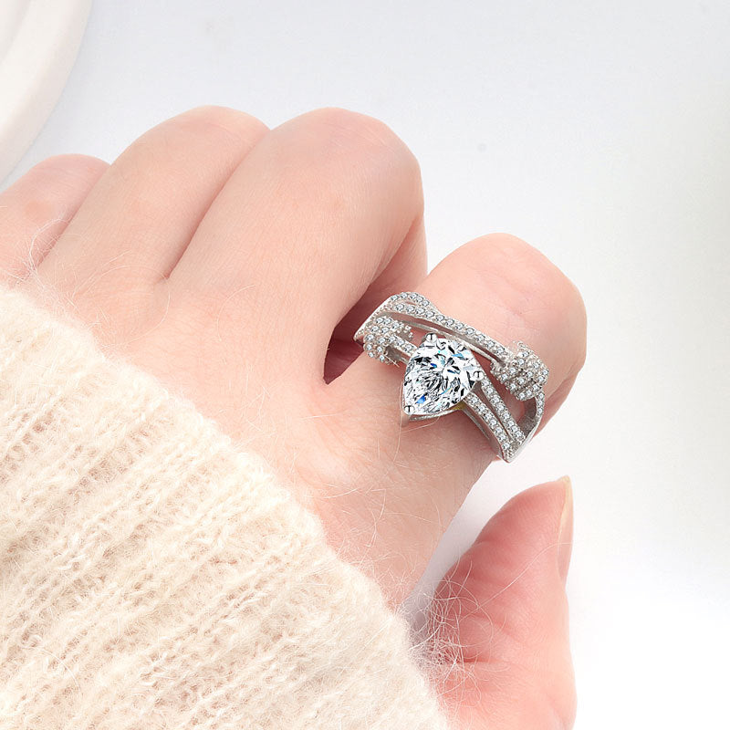Fashion Rotating Water Drop Diamond Ring for Women, Full Diamond Circle Ring, Simple and Elegant, Gift for Girlfriend
