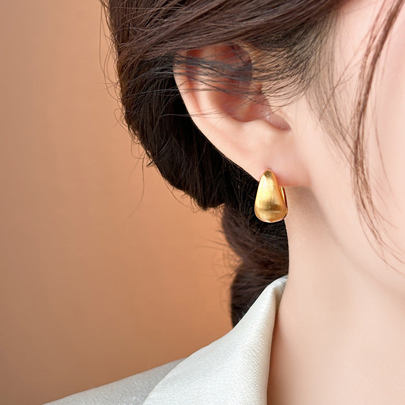 Simple Heart Circle Earrings Fashion Versatile Geometric Ear Clips Ear Studs Light Luxury High-end Feel Earrings for Women