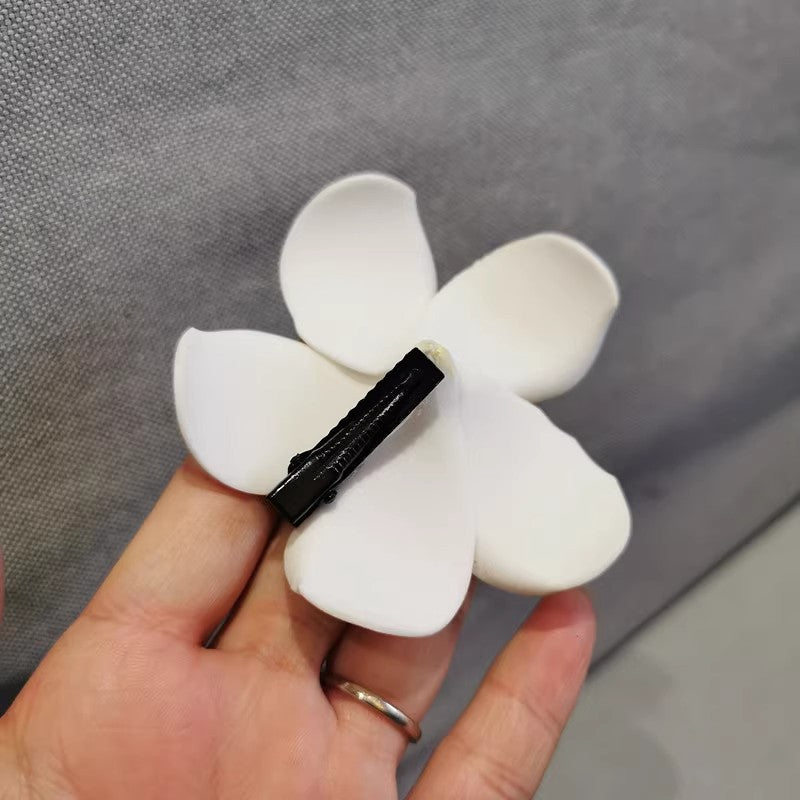 Dai People Dress up Seaside Vacation Plumeria Rubra Barrettes Travel Headdress for Taking Photos Flower Side Clip Small Size Fairy Hairpin