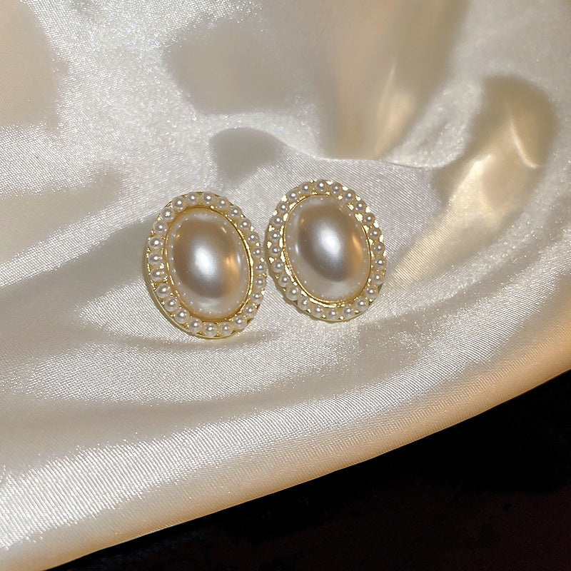 Vintage Earrings Fashion Versatile Ear Jewelry Niche Light Luxury High-end Accessories