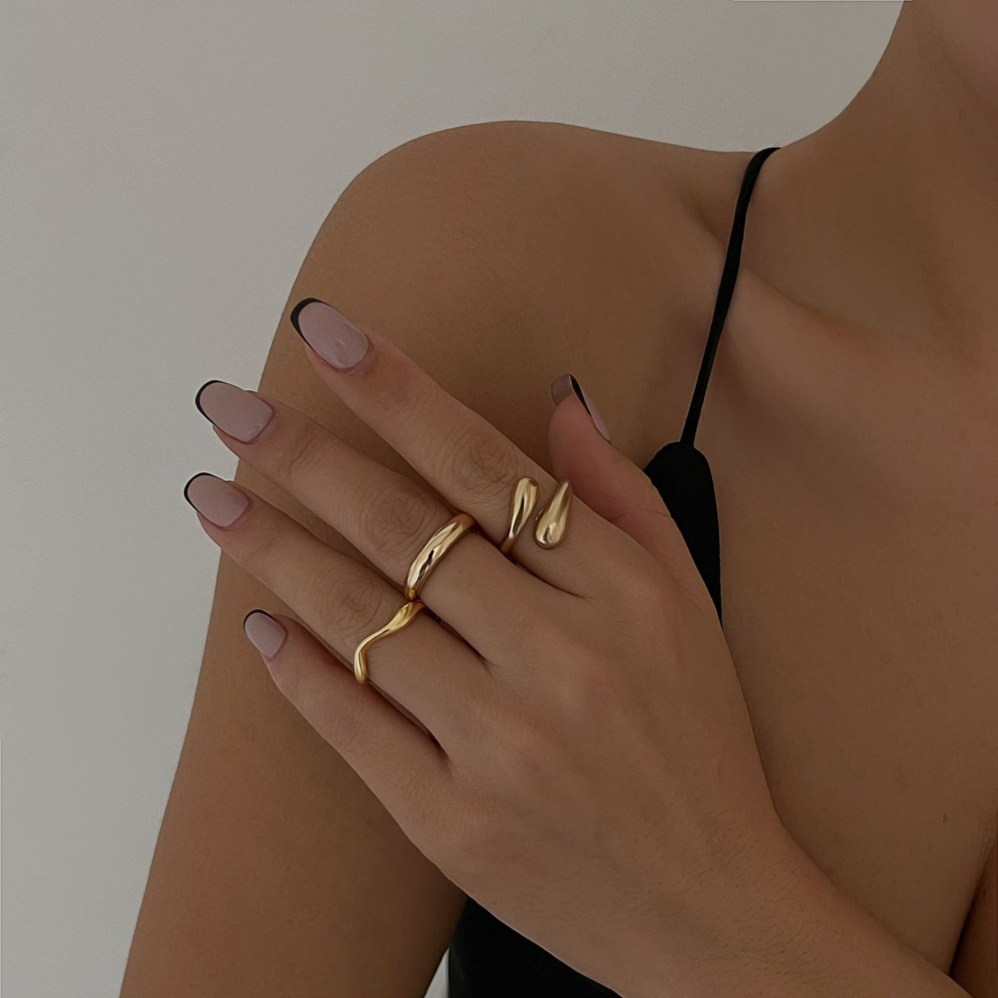 Ins Minimalist Style Trendy Exaggerated Mirror Versatile Ring Personality Alloy Hugging Ring