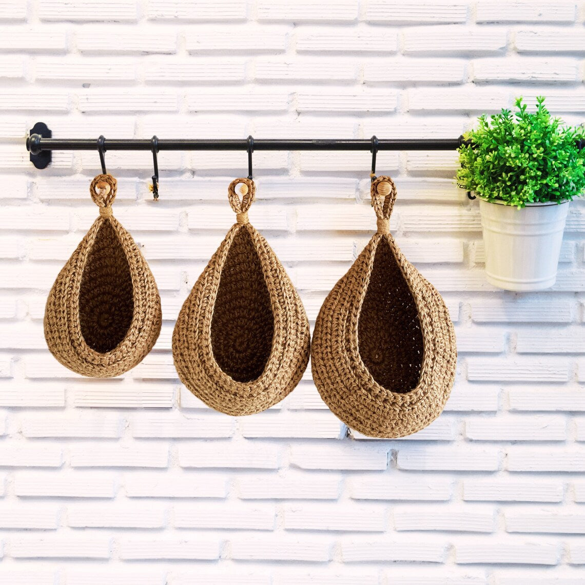 Wall-Mounted Vegetable Storage Fruit Basket Bird's Nest Wall Hanging Water Drop Net Bag Handmade Woven Cotton Rope Wall Hanging Bag for Home Use