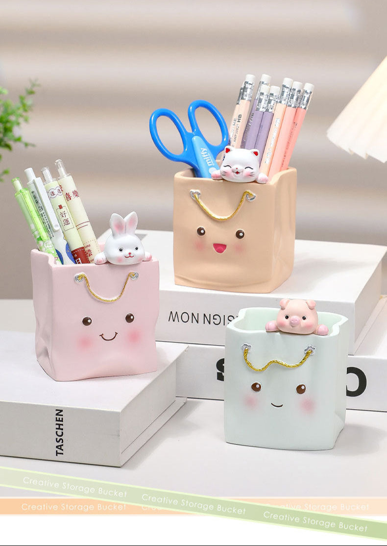 Cute Pen Holder Handmade Ornament High-end Creative Office Desk Decoration Pen Box Resin Figurine Office Gift