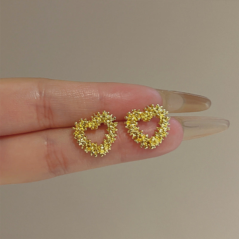 925 Silver Needle Love Butterfly Gravel Fashionable and Versatile Earrings Niche Unique Design Pearl Flower Earrings Earrings