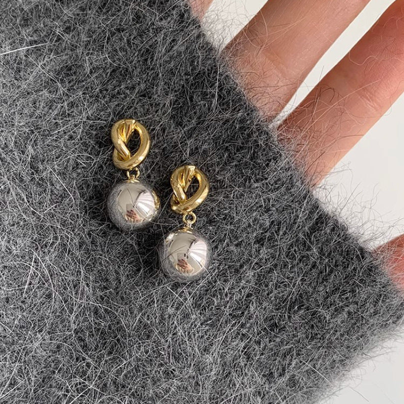 Niche S925 Sterling Silver Needle Elegant High-End Earrings for Women, Color-Block Knot Rope Round Ball Studs, Fashionable Minimalist Style, Light Luxury