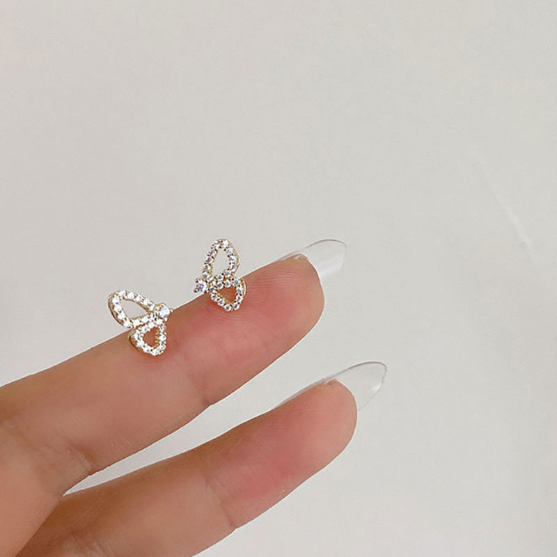 925 Silver Needle Love Butterfly Gravel Fashionable and Versatile Earrings Niche Unique Design Pearl Flower Earrings Earrings