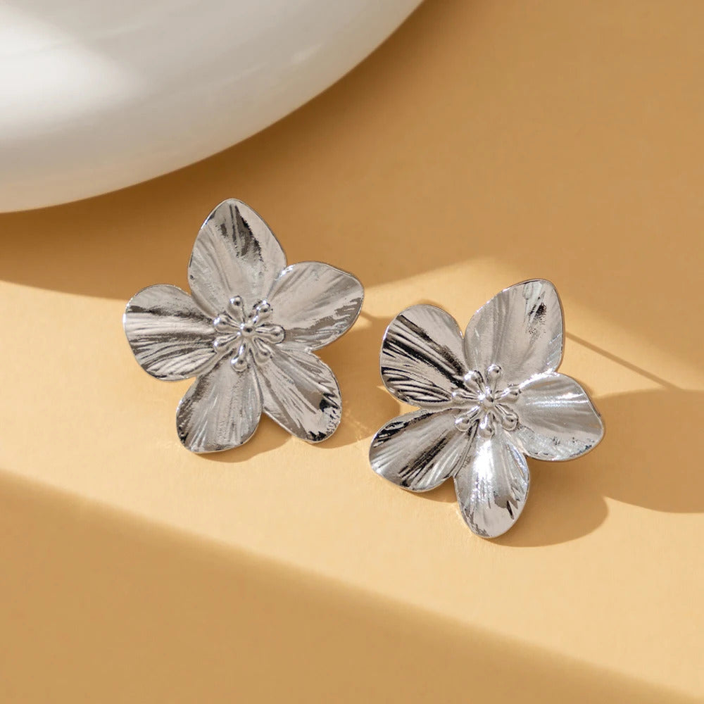 2024 New Stainless Steel Flower Ring For Women Simple Temperament Party Fashion Trendy Charm Waterproof Jewelry