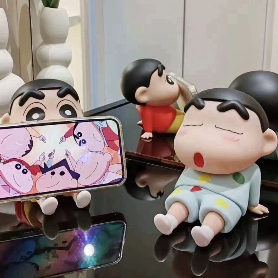 Hot Crayon Shin-chan Universal Desk Phone Holder Mount Stand for Mobile Phone Holder Bracket Table Stand for Ipad Samsung IPhone