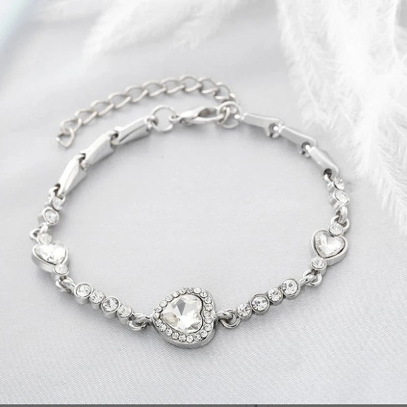 New Women Luxury Lucky Bracelet for Female Blue Crystal Heart Charm Bracelet Women Bridal Wedding Engagement Fine Jewelry Gift