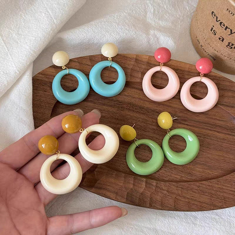 Summer Color-Block Hoop Earrings for Women Without Pierced Ears, Clip-On Round Hoop Studs, 2025 Spring/Summer New Dopamine Exaggerated Accessories