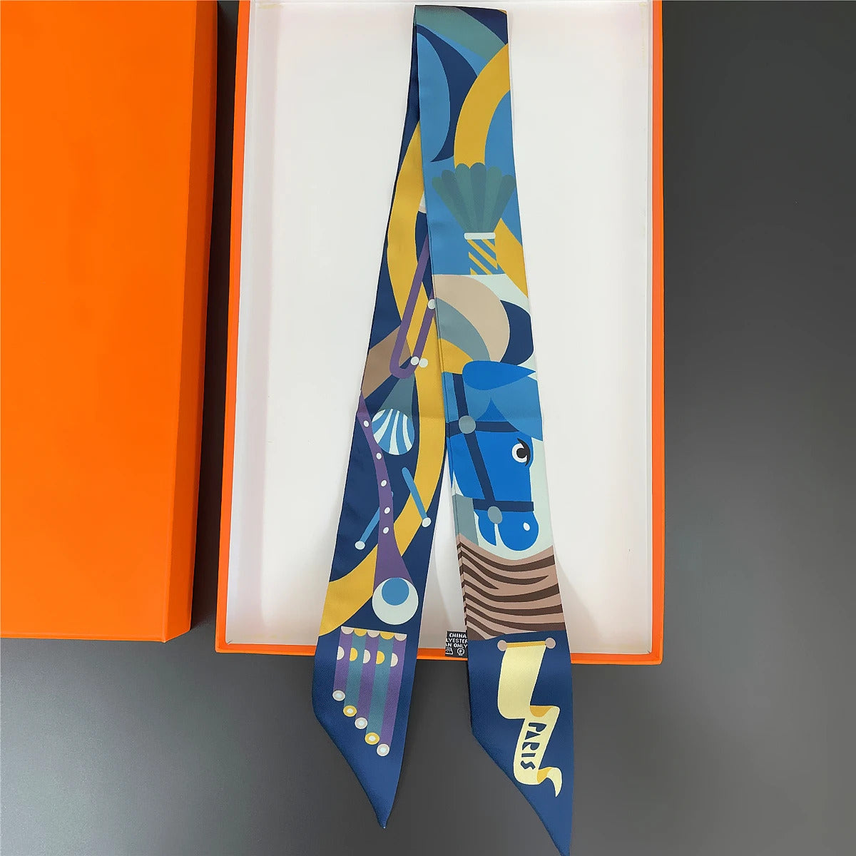 Brand Design Twill 100% Silk Scarf Luxury Fashion Scarf Women Foulard Skinny Bag Scarves New Hot Neckerchief Hair Headband