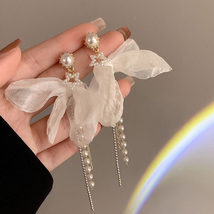 Silver Needle Inlaid with Diamonds and Pearls Flower Tassel Earrings Niche Style Atmosphere Earrings Fashionable Light Luxury High-end Earrings