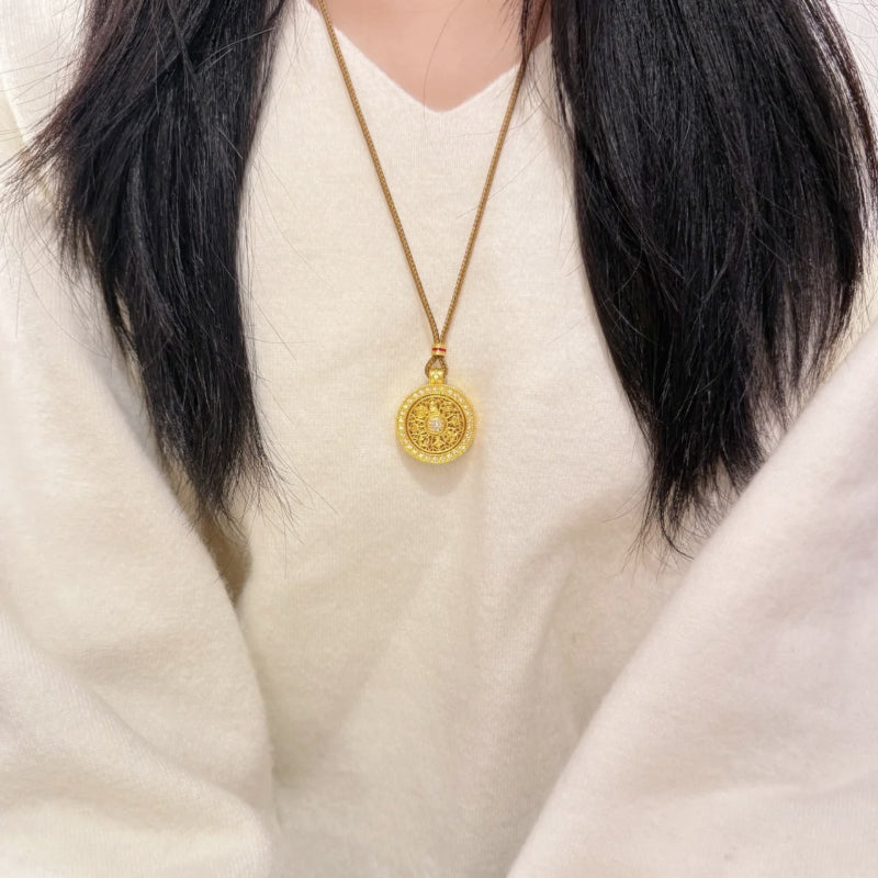 New Chinese-style Rotating Diamond-encrusted Eight Treasure Compasses Pendant Ancient Sand Gold Hollow Cafe Rope Black Rope Necklace for Women