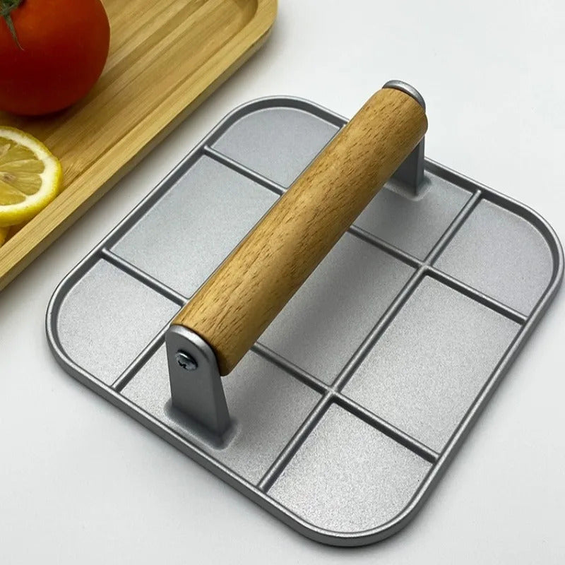 Cast Iron Burger Press Outdoor Non Stick Aluminum Alloy Rotundity Hand Meat Burger Press with Wooden Handle for Home Kitchen BBQ