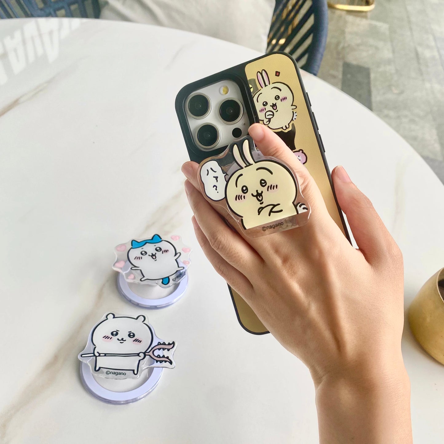 Kawaii Chiikawa Usagi Magnetic Mobile Phone Holder, Cute Cartoon Smartphone Bracket for iPhone or Phone Case
