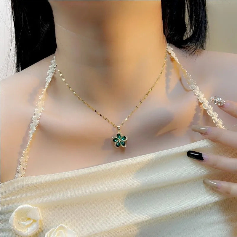 Stainless Steel Green Zircon Flowers Pendant Necklace For Women New Luxury Girls Lucky Chain Birthday Jewelry Gifts